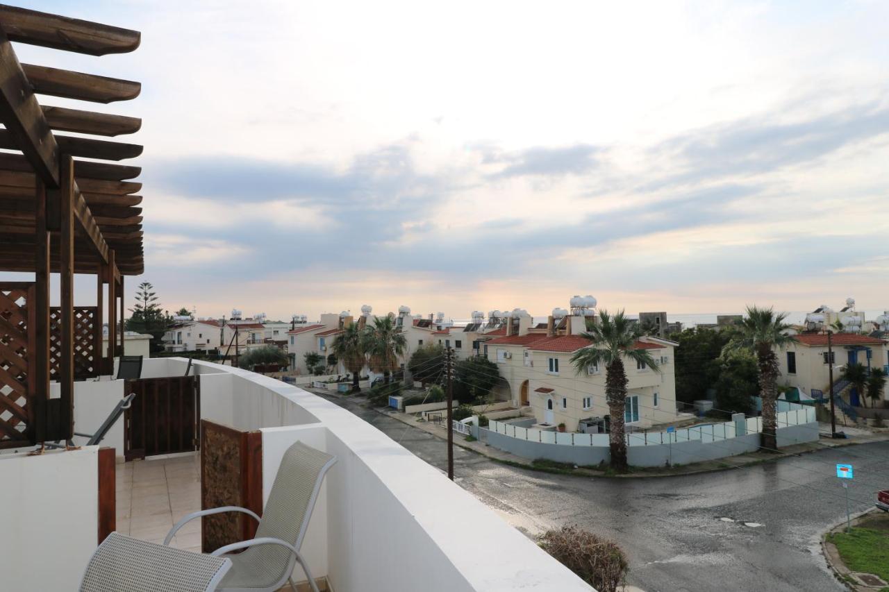 The Paradise Townhouses By Taimoura Paphos Buitenkant foto