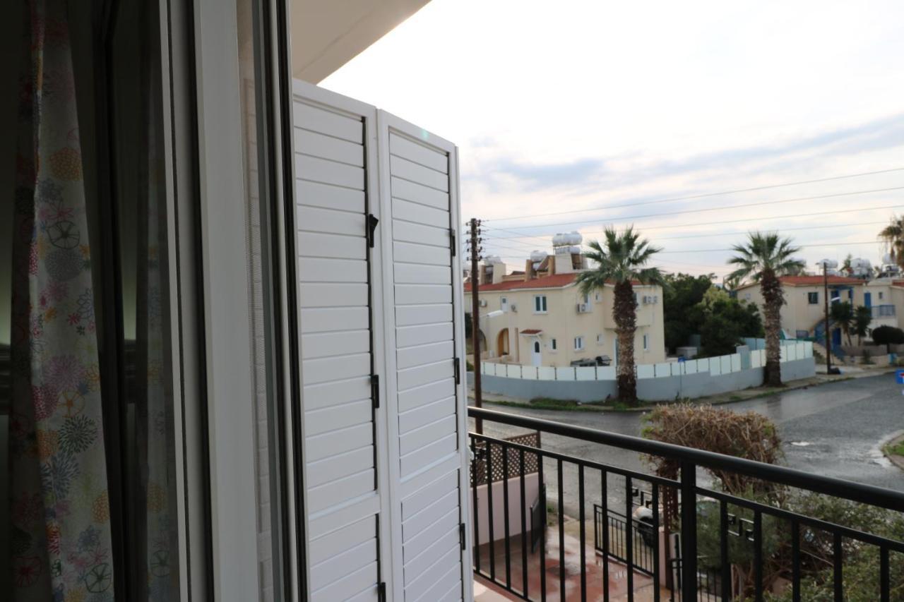 The Paradise Townhouses By Taimoura Paphos Buitenkant foto