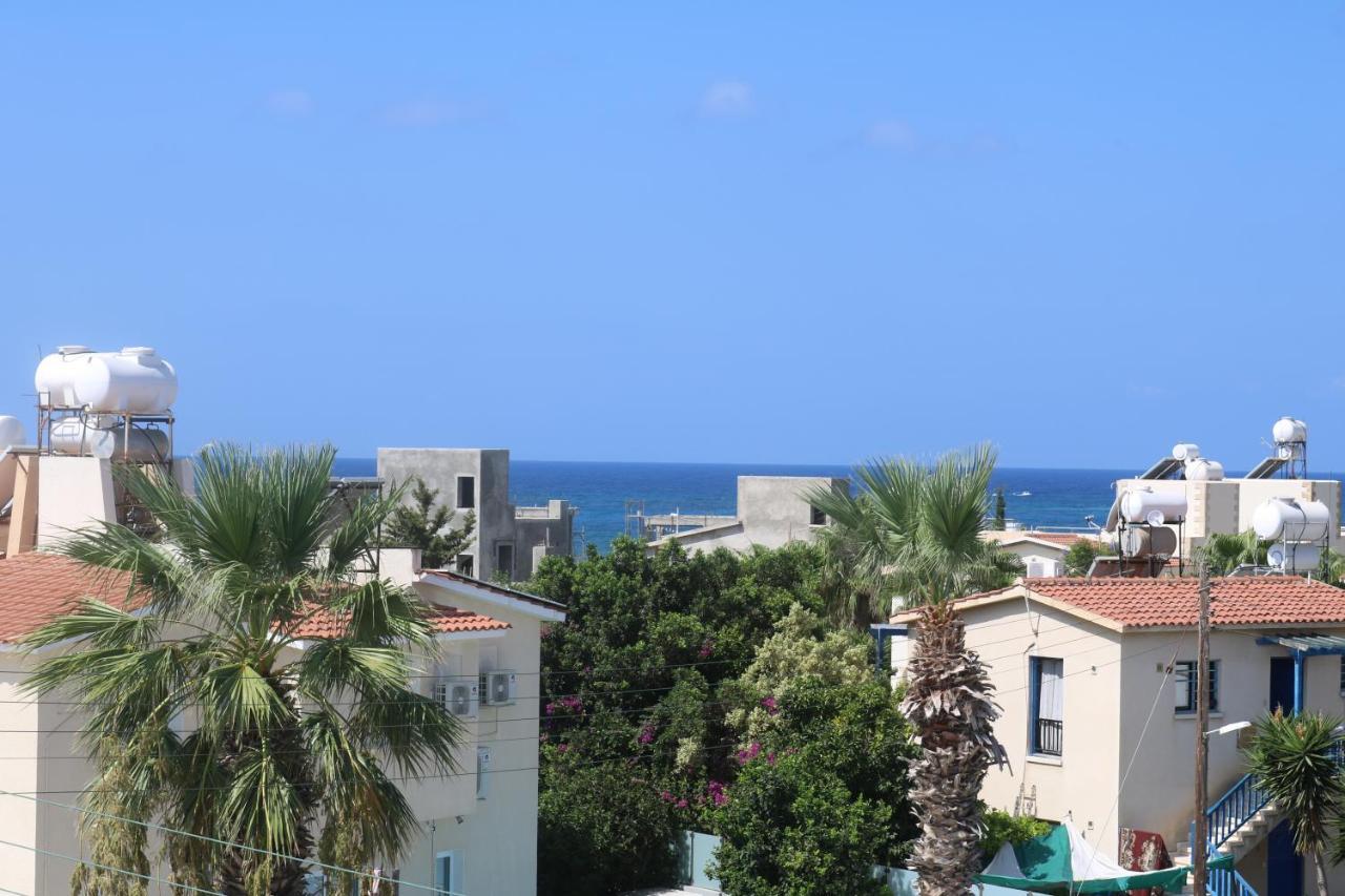 The Paradise Townhouses By Taimoura Paphos Buitenkant foto