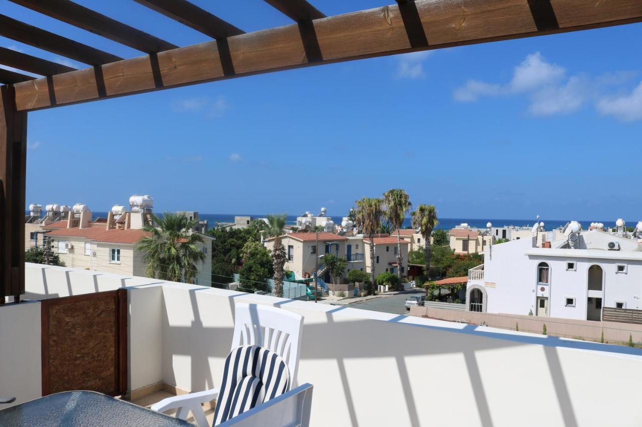 The Paradise Townhouses By Taimoura Paphos Buitenkant foto